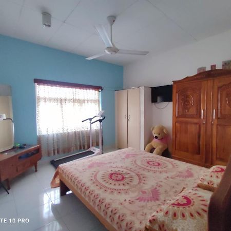 דירות סרי ג'ייוורדנפורה קוטה Fully Furnished House In Kotte מראה חיצוני תמונה